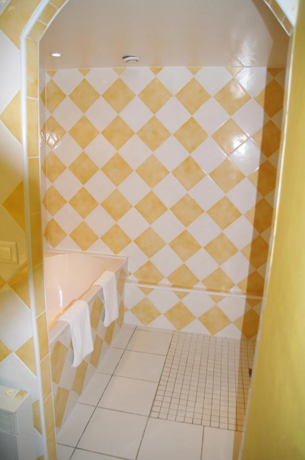 Residence Le Saint Victor Fontvieille Zewnętrze zdjęcie