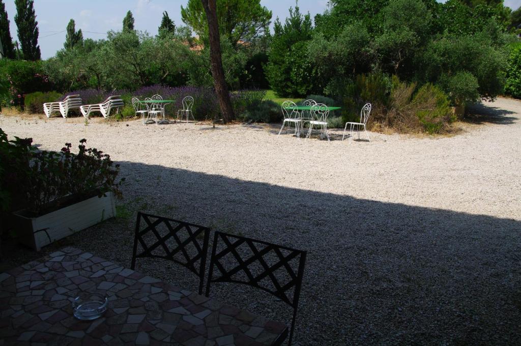 Residence Le Saint Victor Fontvieille Zewnętrze zdjęcie